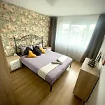 Mio Apartments Silver