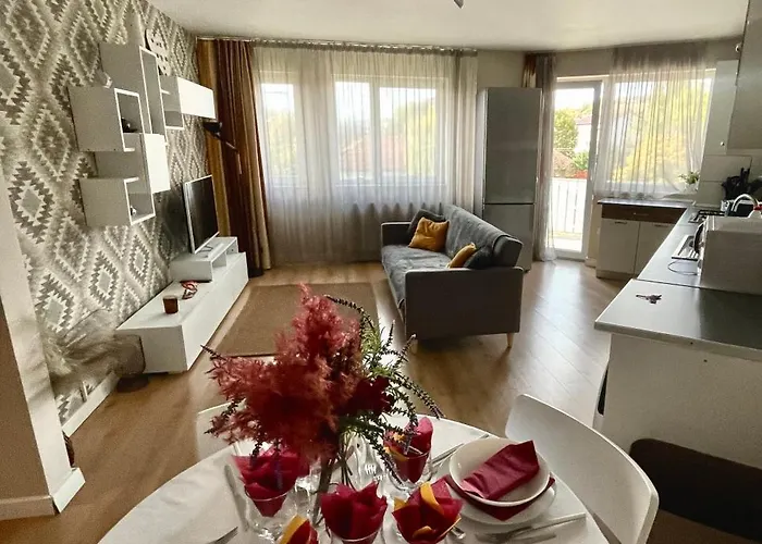 Mio Apartments Silver